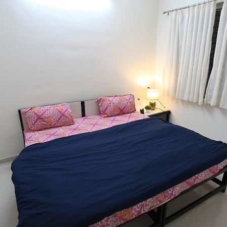 Qualtems Guest House-With Ac Options Bangalore Ngoại thất bức ảnh