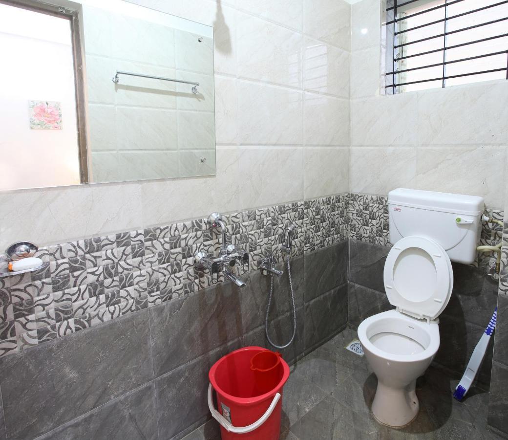 Qualtems Guest House-With Ac Options Bangalore Ngoại thất bức ảnh