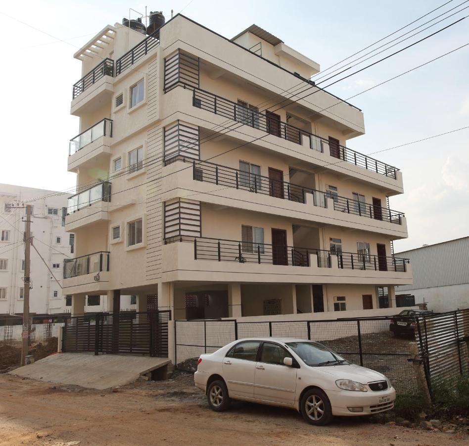 Qualtems Guest House-With Ac Options Bangalore Ngoại thất bức ảnh