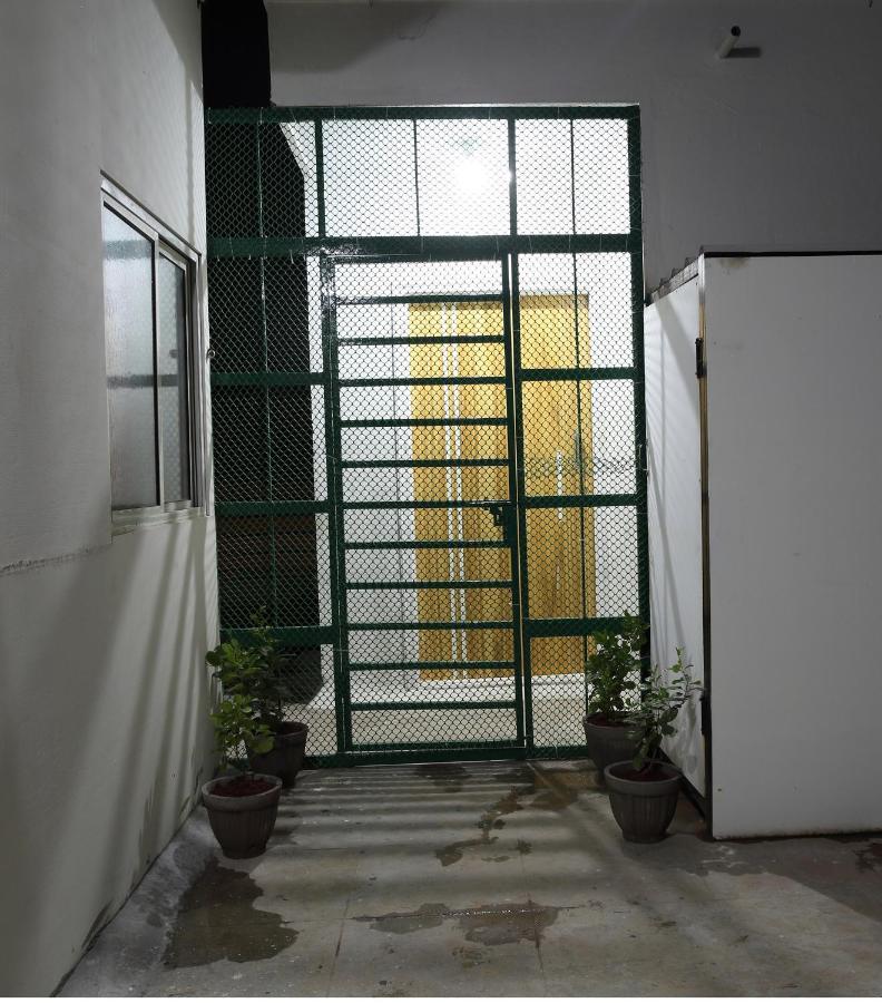 Qualtems Guest House-With Ac Options Bangalore Ngoại thất bức ảnh