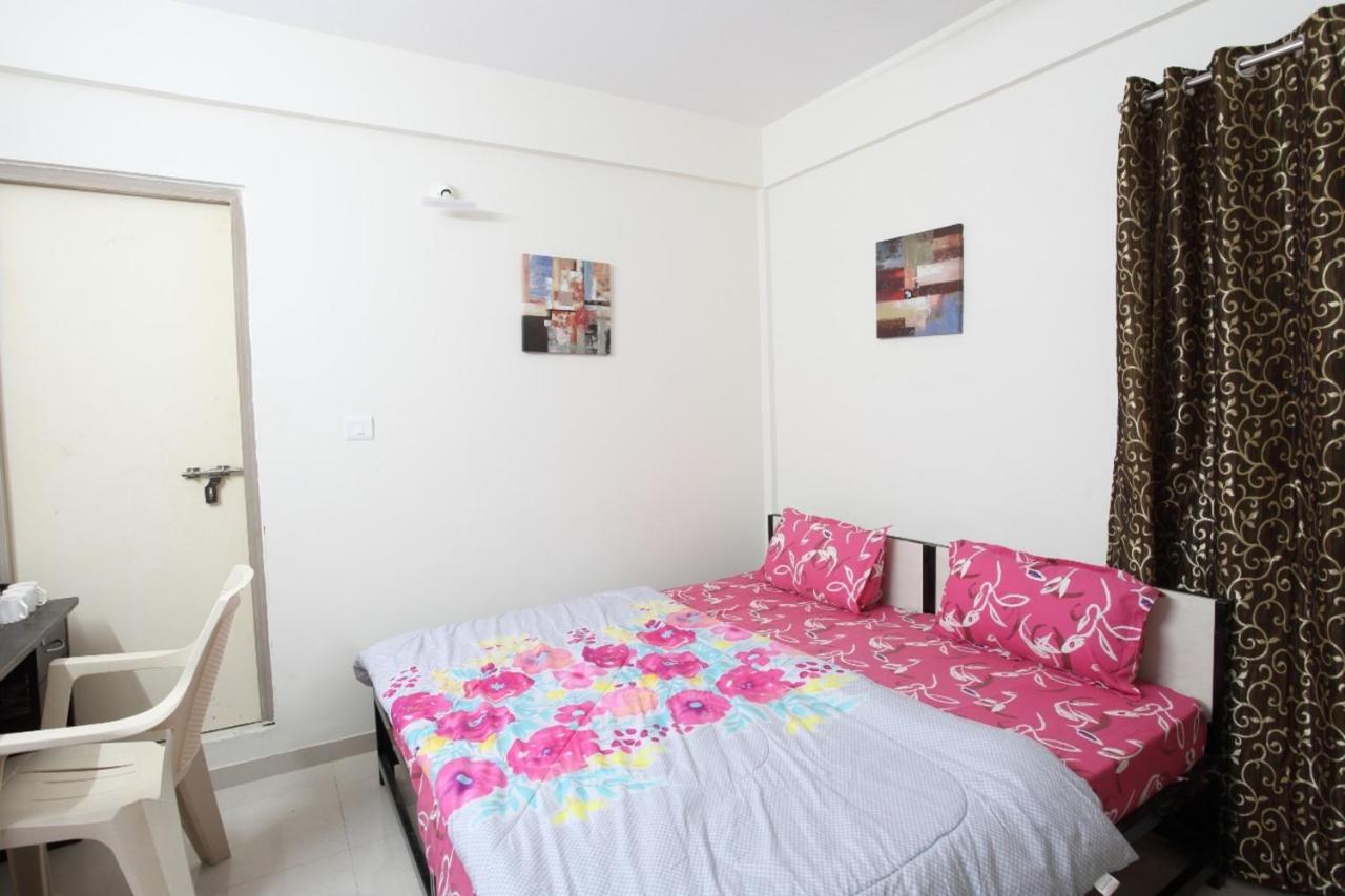 Qualtems Guest House-With Ac Options Bangalore Ngoại thất bức ảnh
