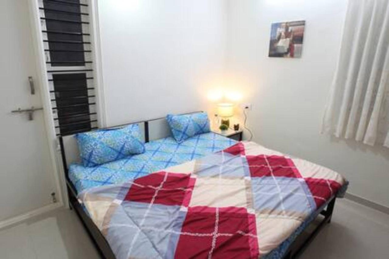 Qualtems Guest House-With Ac Options Bangalore Ngoại thất bức ảnh